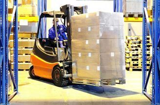 Spedition mit Lager | Lagerhaltung & -logistik | Warehousing